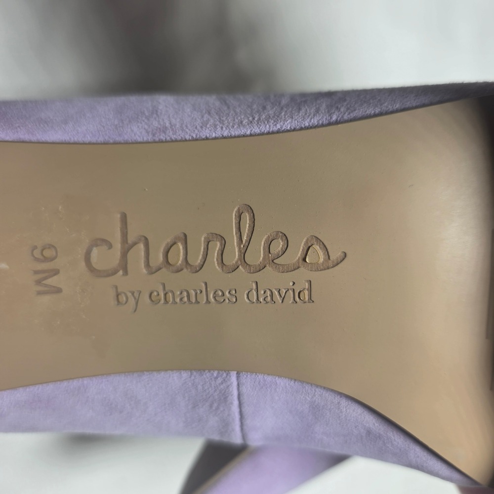 Charles by Charles David Lavender Suede Pointed Toe Kitten Heel Pumps Size 9M - Picture 2 of 8